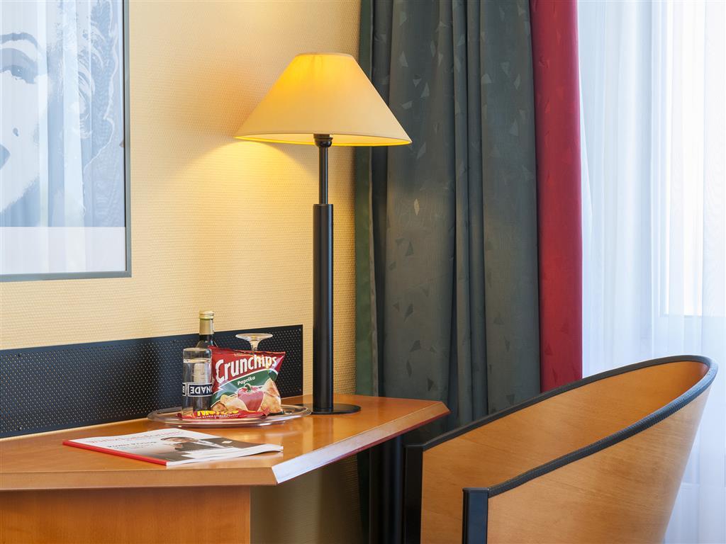 Good Morning + Leipzig Hotel Bagian luar foto