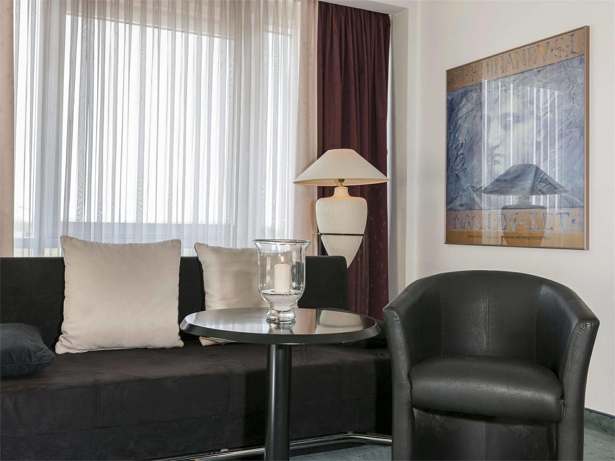 Good Morning + Leipzig Hotel Bagian luar foto